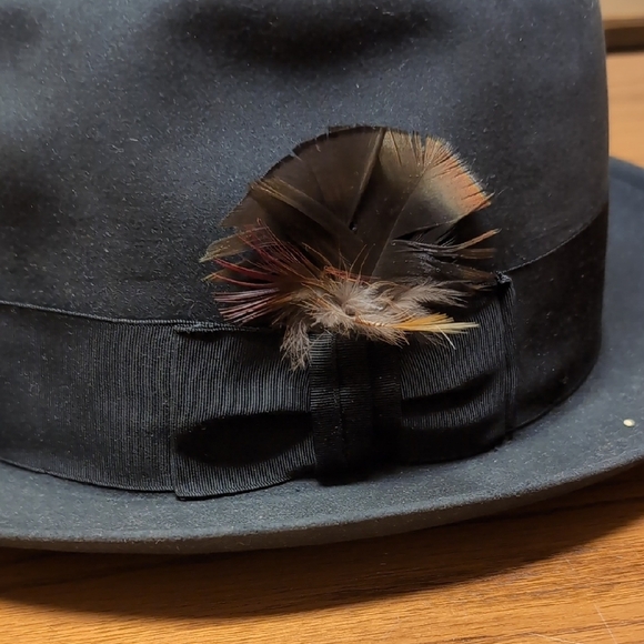 Dobbs Golden Coach Fedora with Feather - Picture 2 of 5